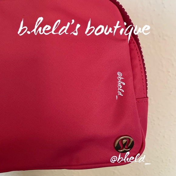 🆕 lululemon Everywhere Belt Bag *Large Version 2L Raspberry Coulis/Wild Berry - Picture 12 of 15